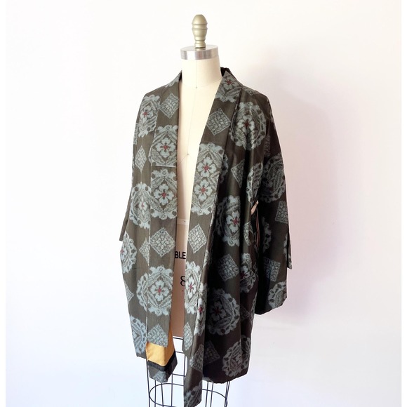 Vintage Other - Vintage Haori Kimono Jacket Brown Grey Geometric Medallion Woven Silk Blend